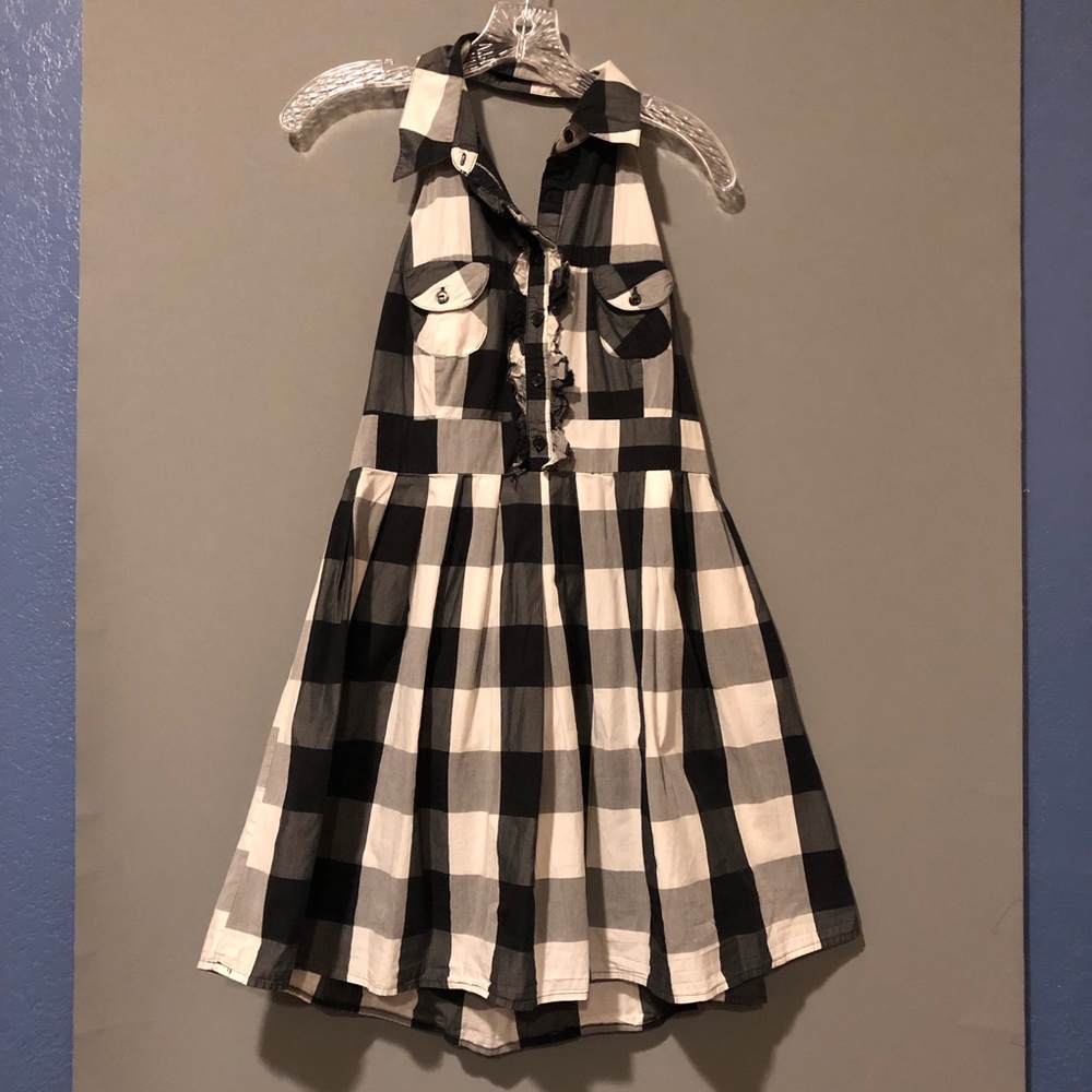Super cute checkered/ruffled collard halter dress